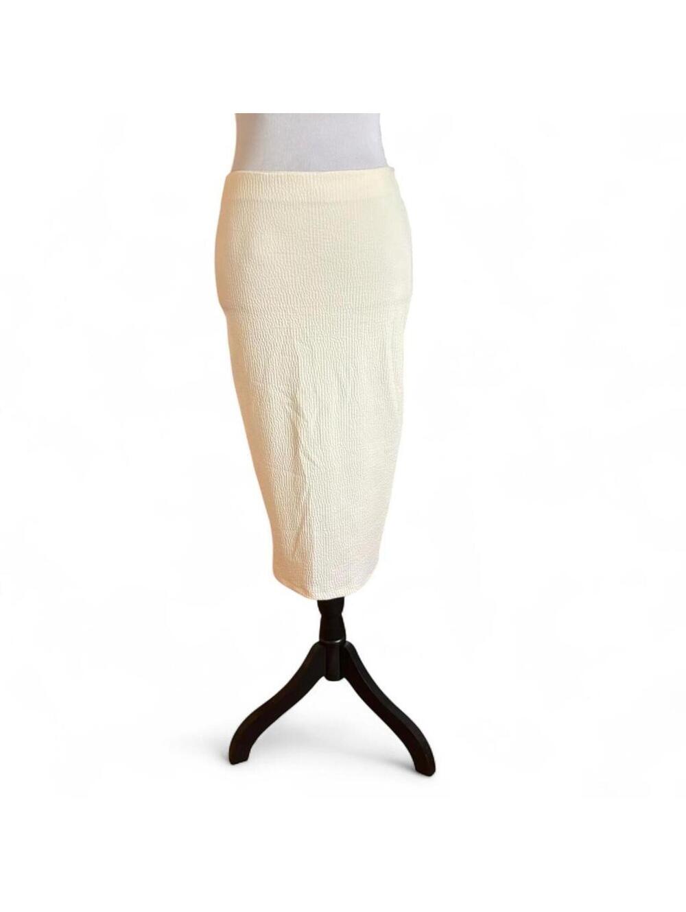 Urban Outfitters Women's Cream Skirt